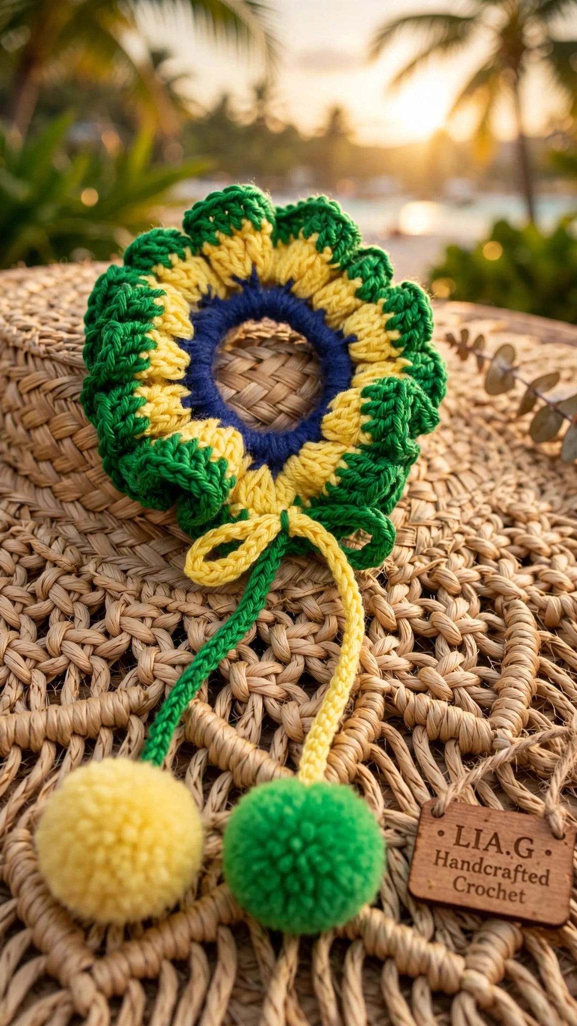 Coletero crochet Brasil verde amarillo y azul con pompones - LIA.G
