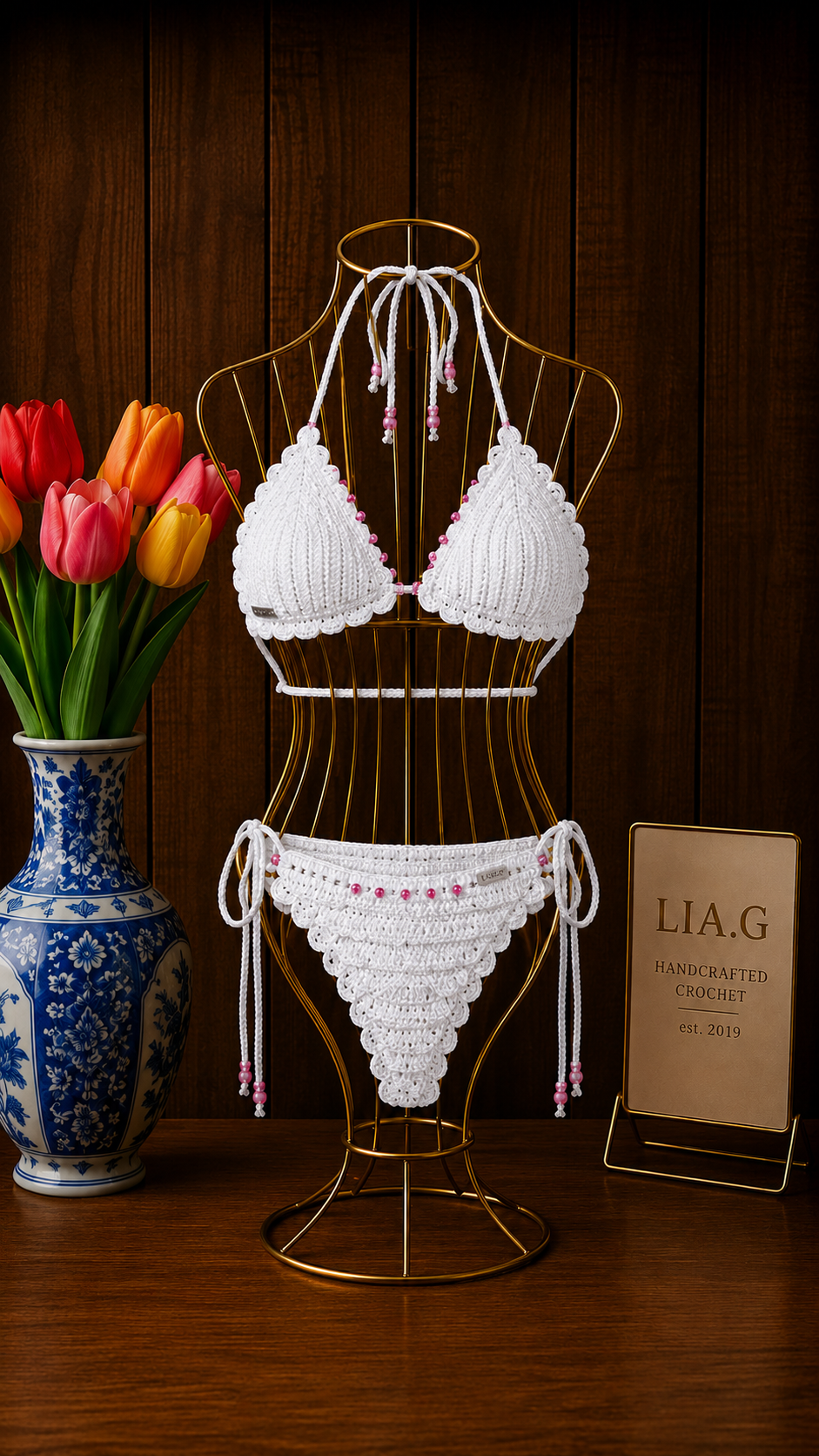 Bikini SnowPink crochet artesanal en blanco con detalles rosa – LIA.G