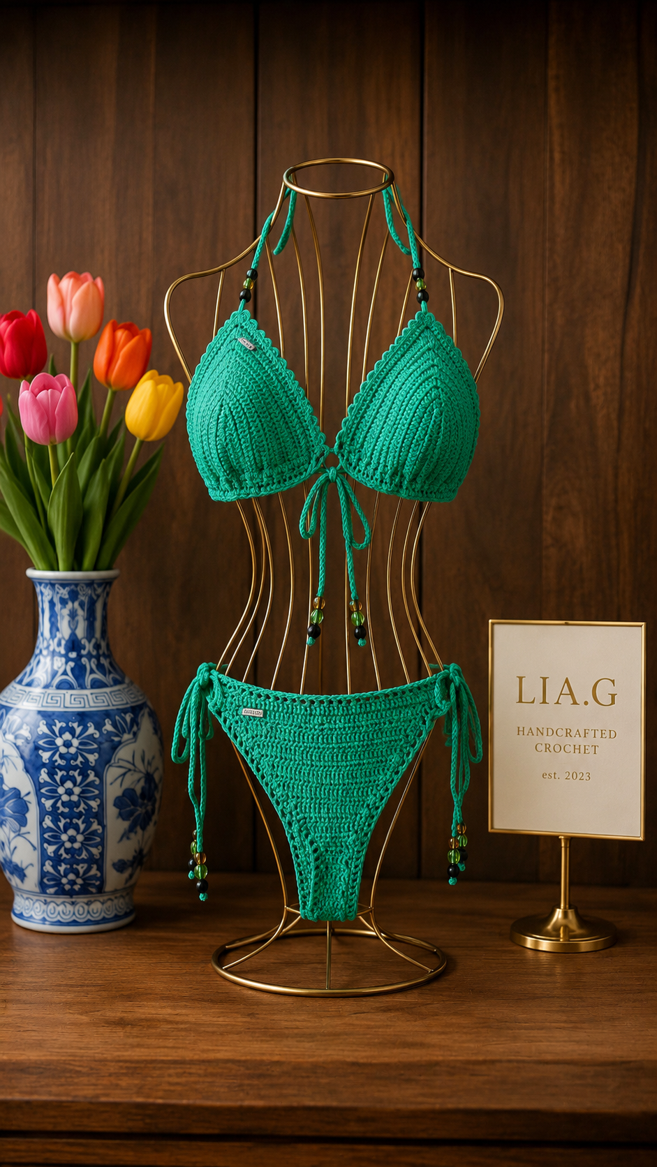 Bikini crochet verde esmeralda LIA.G con cuentas decorativas