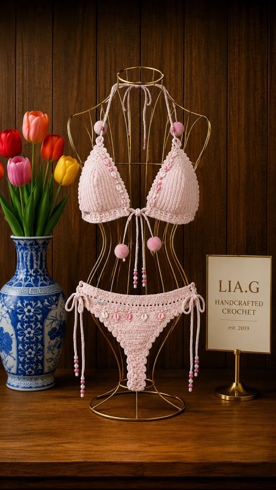 Bikini crochet rosa con pompones y cuentas nacaradas LIA.G